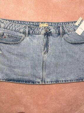 Hollister Limited Edition 25 Years Of Hollister Denim Micro Mini Skort NWT